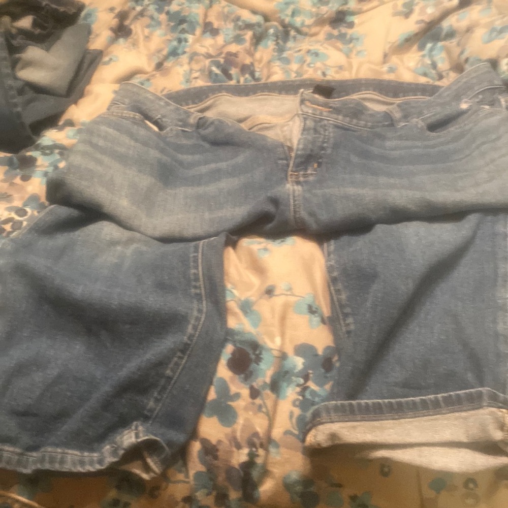 Lane Bryant capris size 22